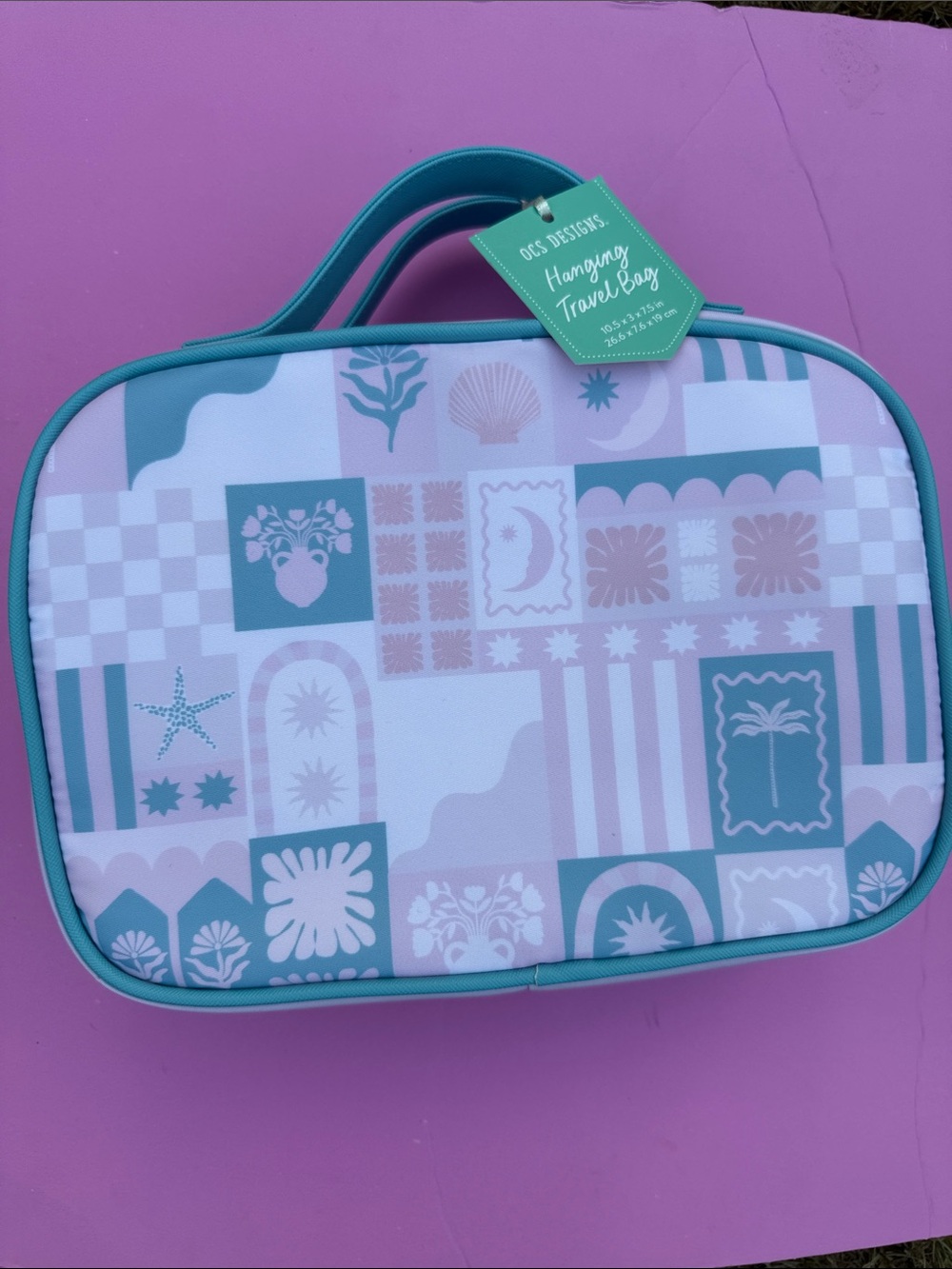 Hanging Travel Bag with Teal & Light Pink Patchwork Print